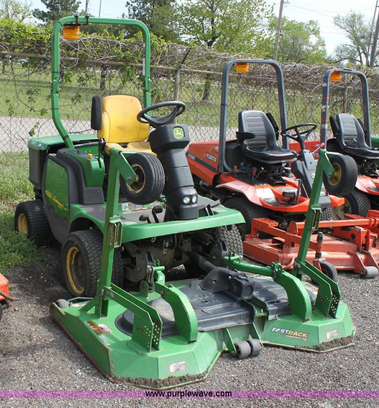 image for item 6245 2005 John Deere 9610 riding lawn mower