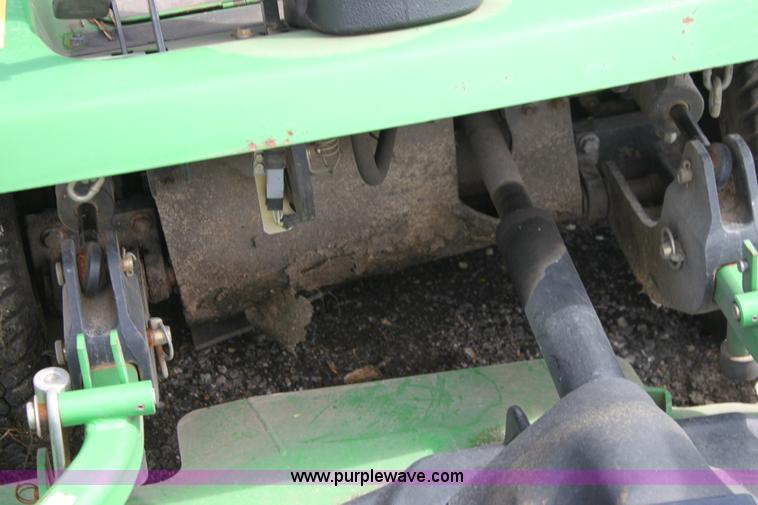 image for item 6245 2005 John Deere 9610 riding lawn mower
