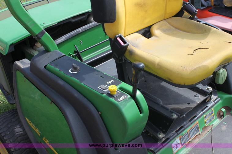 image for item 6245 2005 John Deere 9610 riding lawn mower