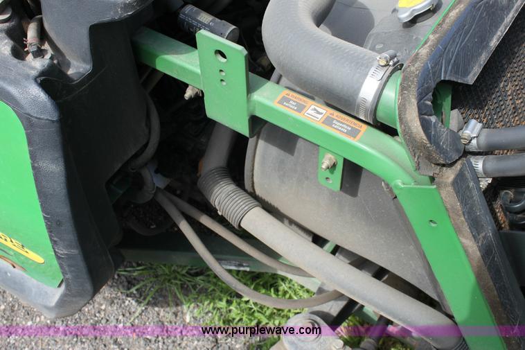 image for item 6245 2005 John Deere 9610 riding lawn mower