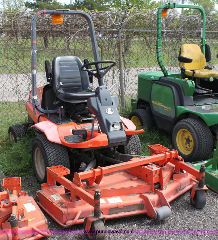 image for item 6247 2002 Kubota F2560 riding lawn mower