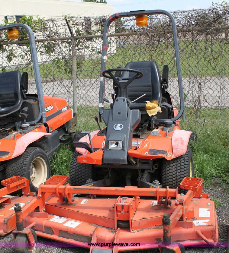 image for item 6247 2002 Kubota F2560 riding lawn mower