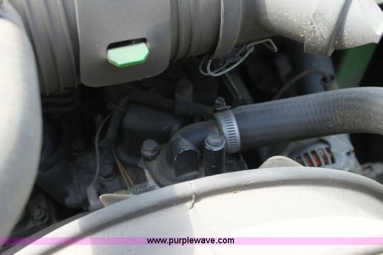 image for item 6250 2005 John Deere 1435 riding lawn mower