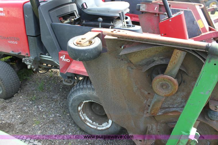 image for item 6251 2003 Toro Groundsmaster 4100-D riding lawn mower
