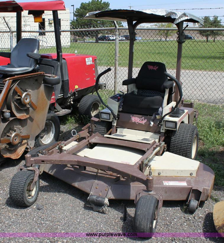 image for item 6253 Grasshopper 928D riding lawn mower