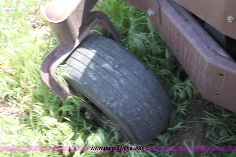 image for item 6253 Grasshopper 928D riding lawn mower