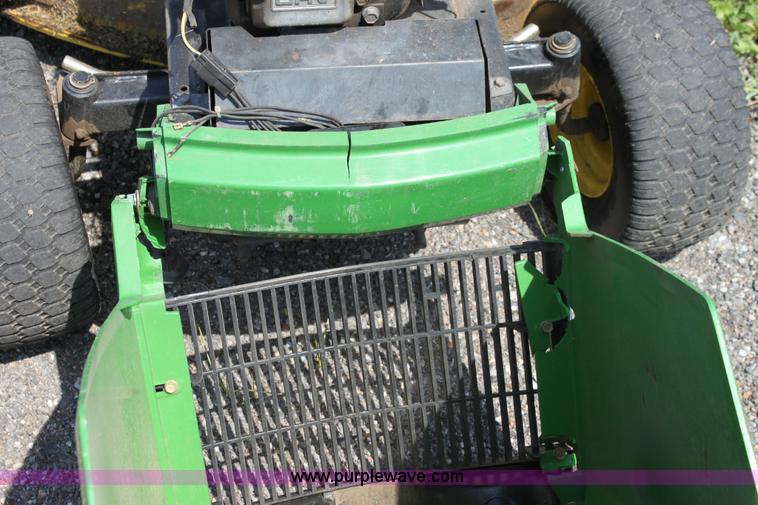 image for item 6255 John Deere GT242 riding lawn mower