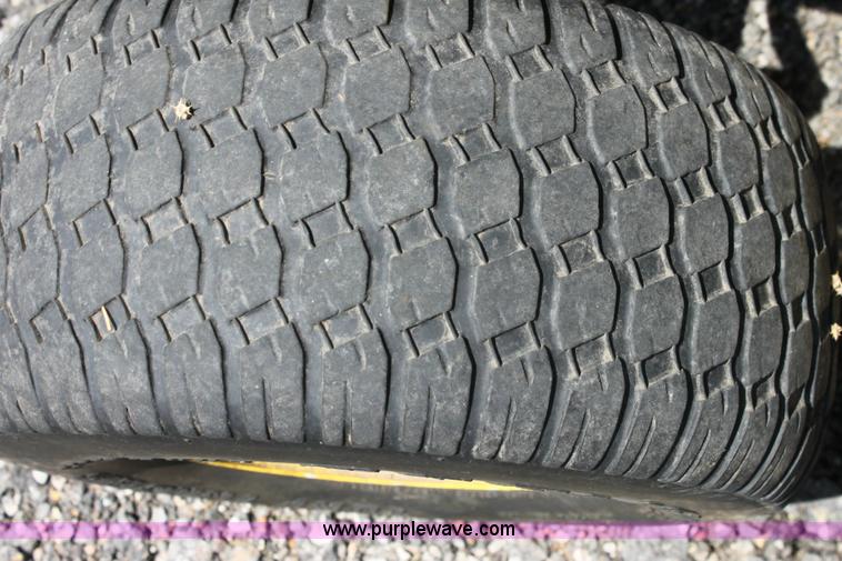 image for item 6255 John Deere GT242 riding lawn mower