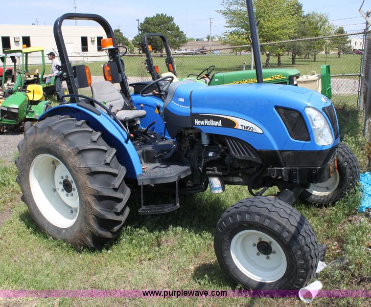 image for item 6257 2007 New Holland TN60A tractor