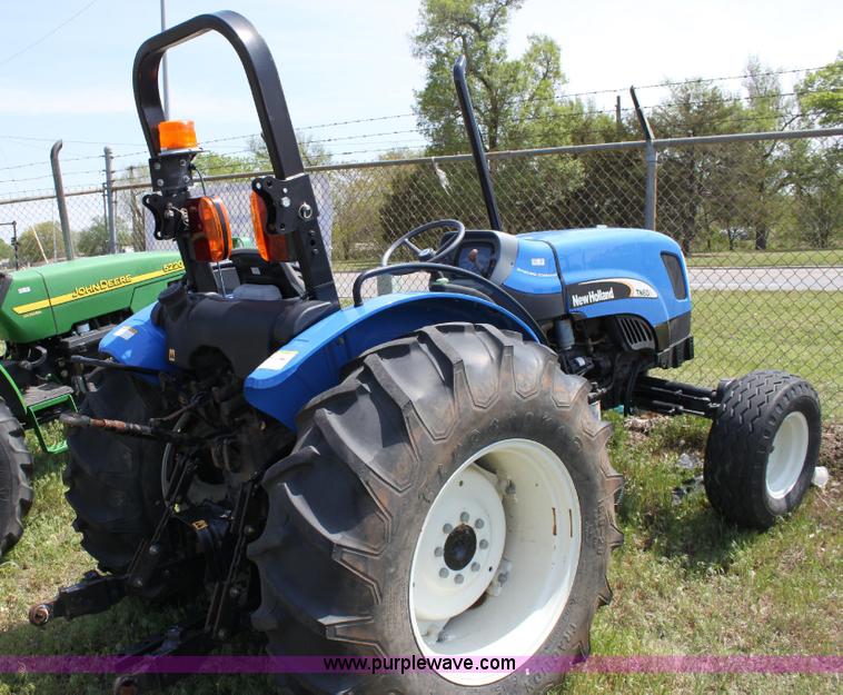 image for item 6257 2007 New Holland TN60A tractor