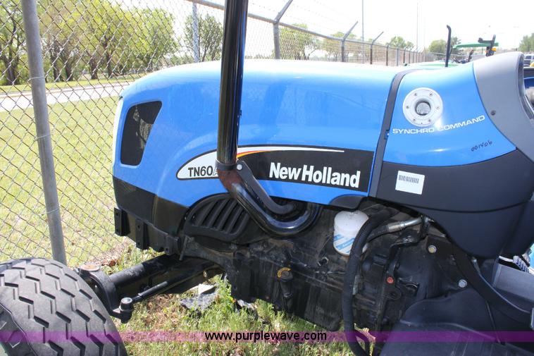 image for item 6257 2007 New Holland TN60A tractor