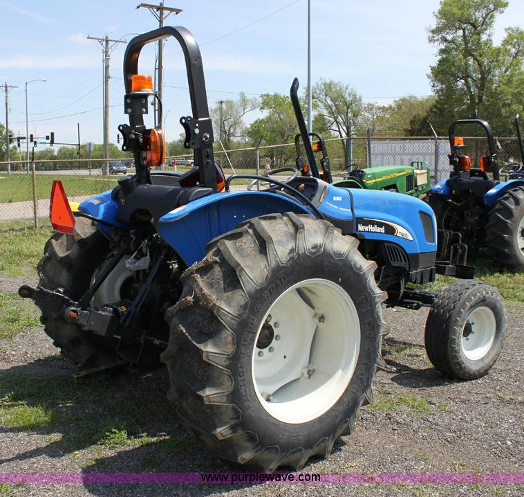image for item 6258 2007 New Holland TN60A tractor