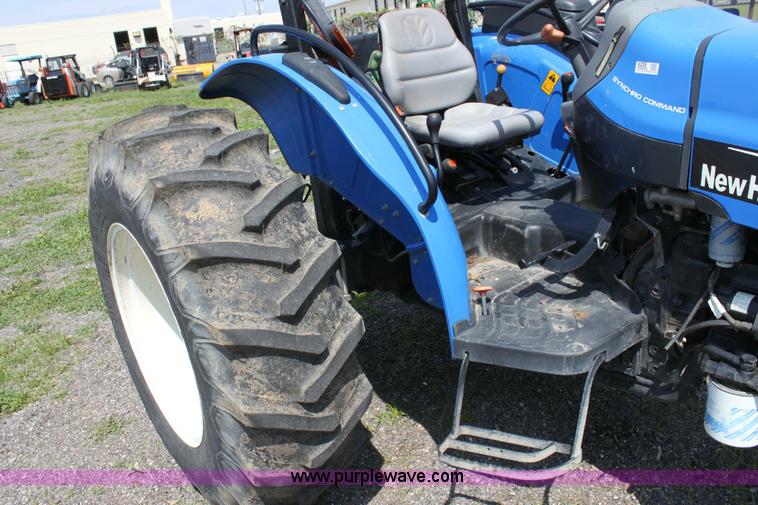 image for item 6258 2007 New Holland TN60A tractor