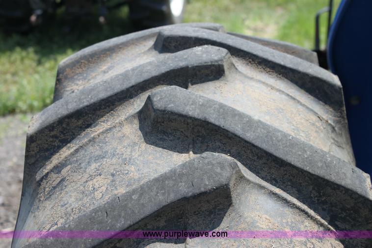 image for item 6258 2007 New Holland TN60A tractor