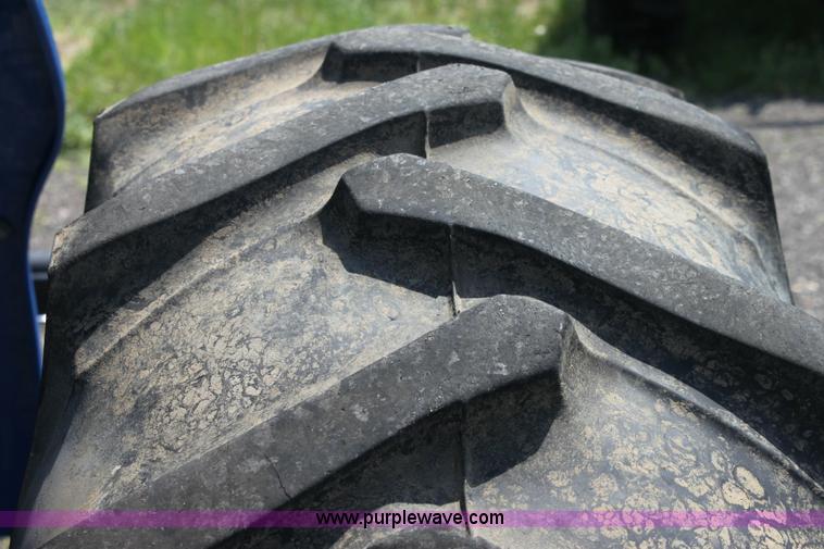 image for item 6258 2007 New Holland TN60A tractor