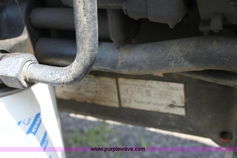 image for item 6258 2007 New Holland TN60A tractor