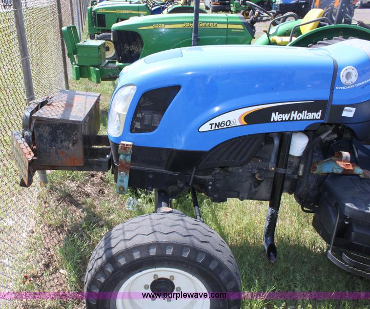 image for item 6259 2007 New Holland TN60A tractor