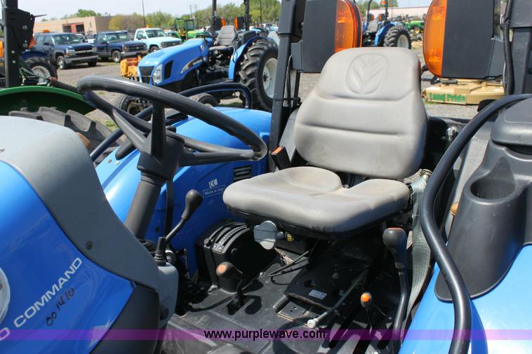 image for item 6259 2007 New Holland TN60A tractor
