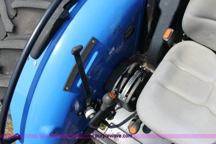 image for item 6259 2007 New Holland TN60A tractor