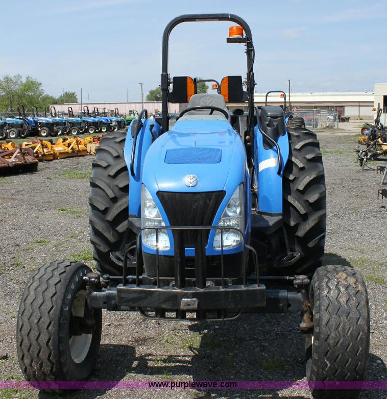 image for item 6261 2007 New Holland TN60A tractor