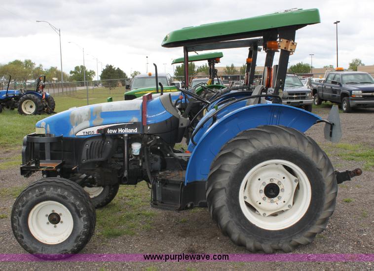 image for item 6263 2003 New Holland TN55 tractor
