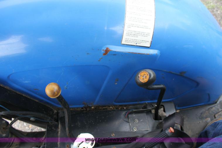 image for item 6263 2003 New Holland TN55 tractor