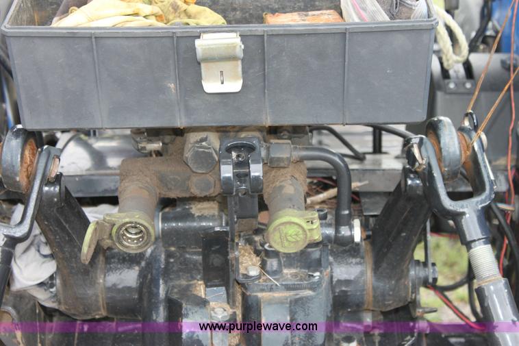 image for item 6263 2003 New Holland TN55 tractor