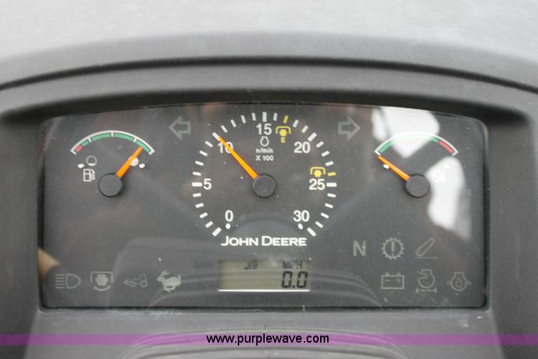 image for item 6264 2007 John Deere 5225 tractor