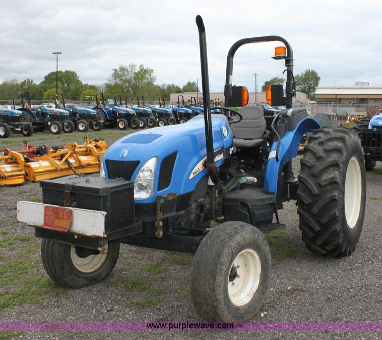 image for item 6265 2007 New Holland TN60A tractor