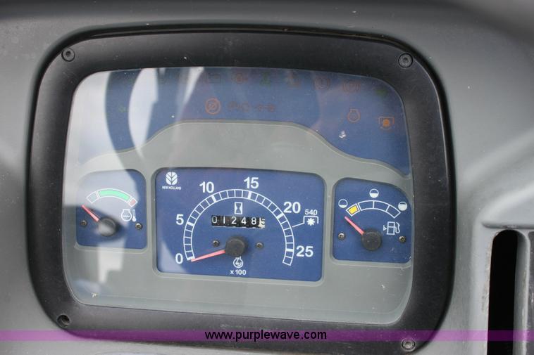 image for item 6265 2007 New Holland TN60A tractor