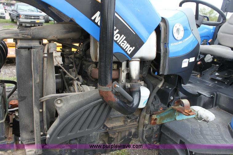 image for item 6265 2007 New Holland TN60A tractor