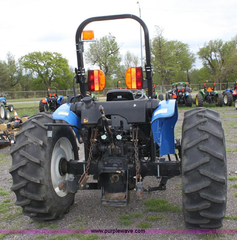 image for item 6266 2007 New Holland TN60A tractor