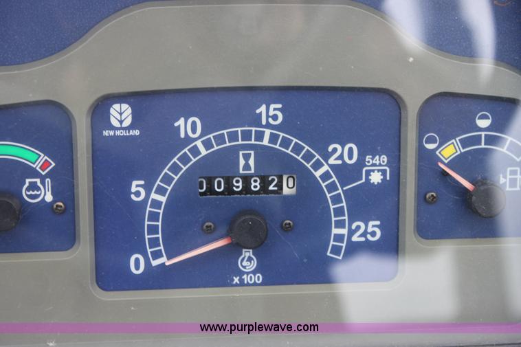 image for item 6266 2007 New Holland TN60A tractor