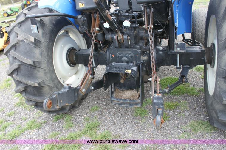image for item 6266 2007 New Holland TN60A tractor