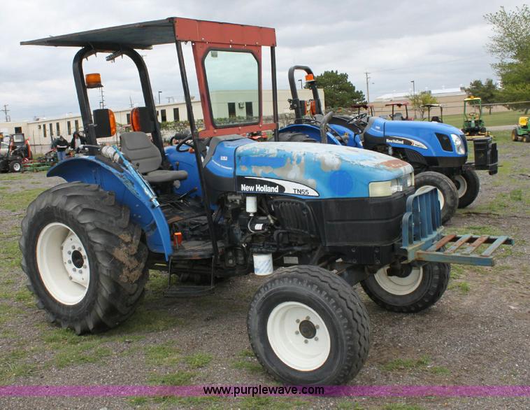 image for item 6267 2003 New Holland TN55 tractor
