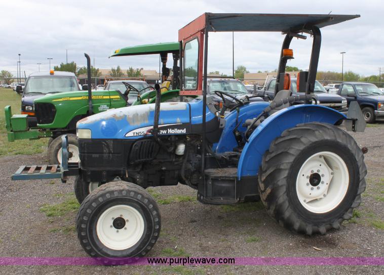 image for item 6267 2003 New Holland TN55 tractor