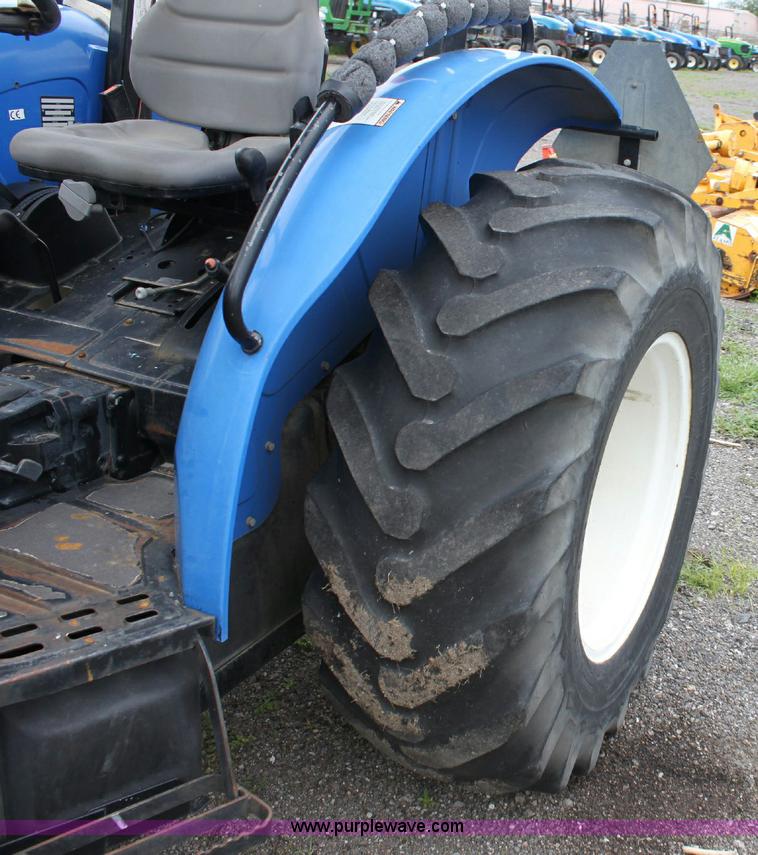 image for item 6267 2003 New Holland TN55 tractor
