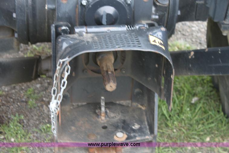 image for item 6267 2003 New Holland TN55 tractor