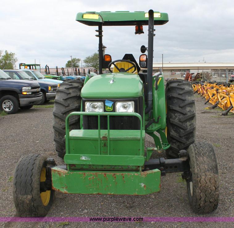 image for item 6268 2007 John Deere 5225 tractor
