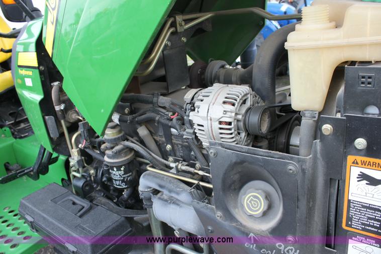 image for item 6268 2007 John Deere 5225 tractor