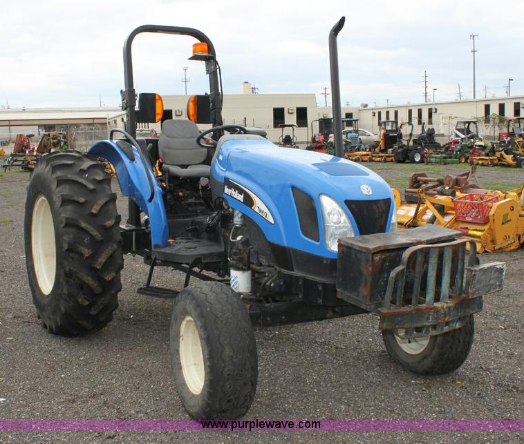image for item 6269 2007 New Holland TN60A tractor