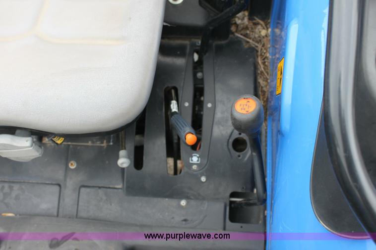 image for item 6269 2007 New Holland TN60A tractor