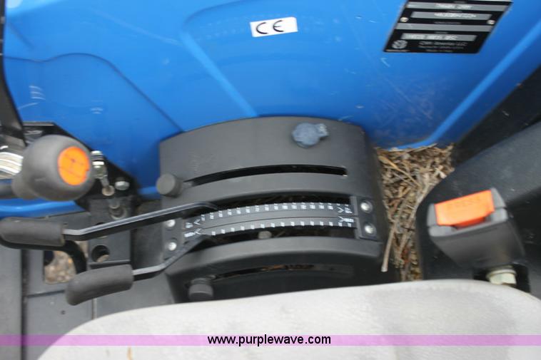 image for item 6269 2007 New Holland TN60A tractor