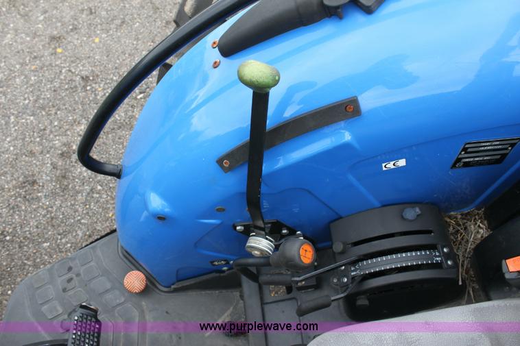 image for item 6269 2007 New Holland TN60A tractor