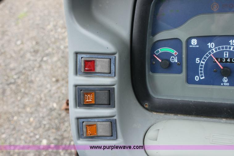 image for item 6269 2007 New Holland TN60A tractor