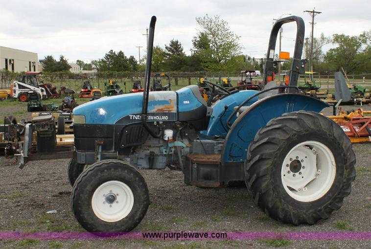 image for item 6277 2000 New Holland TN55 tractor