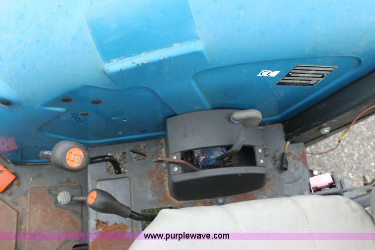 image for item 6277 2000 New Holland TN55 tractor