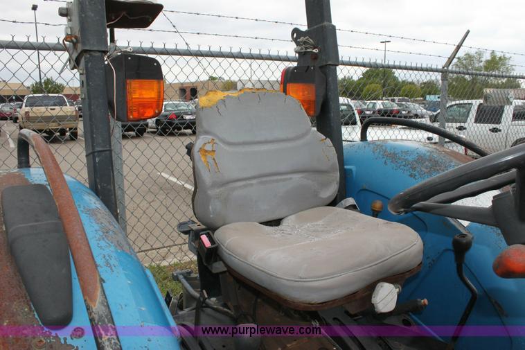 image for item 6278 2000 New Holland TN55 tractor