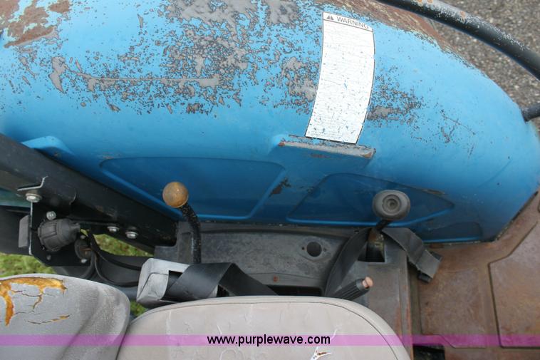 image for item 6278 2000 New Holland TN55 tractor