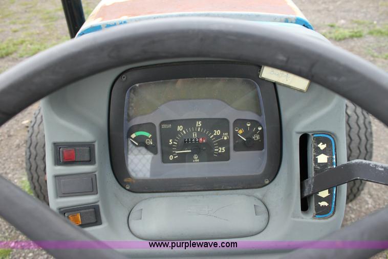 image for item 6278 2000 New Holland TN55 tractor
